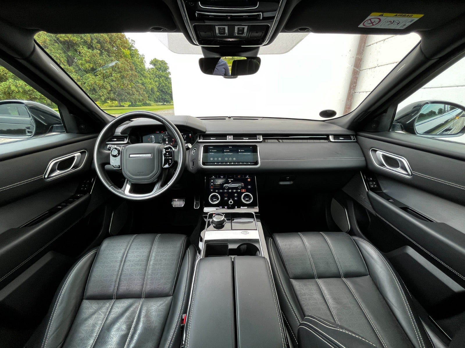 Grøn Land Rover Range Rover Velar fra 2020