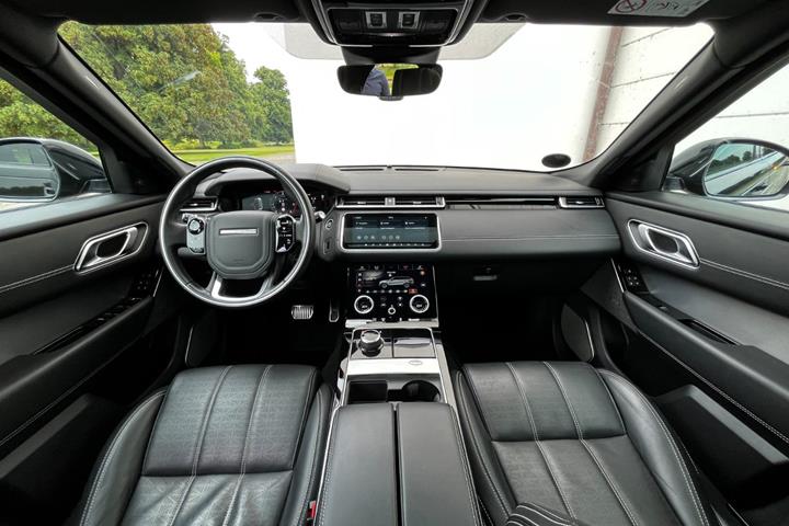Grøn Land Rover Range Rover Velar fra 2020