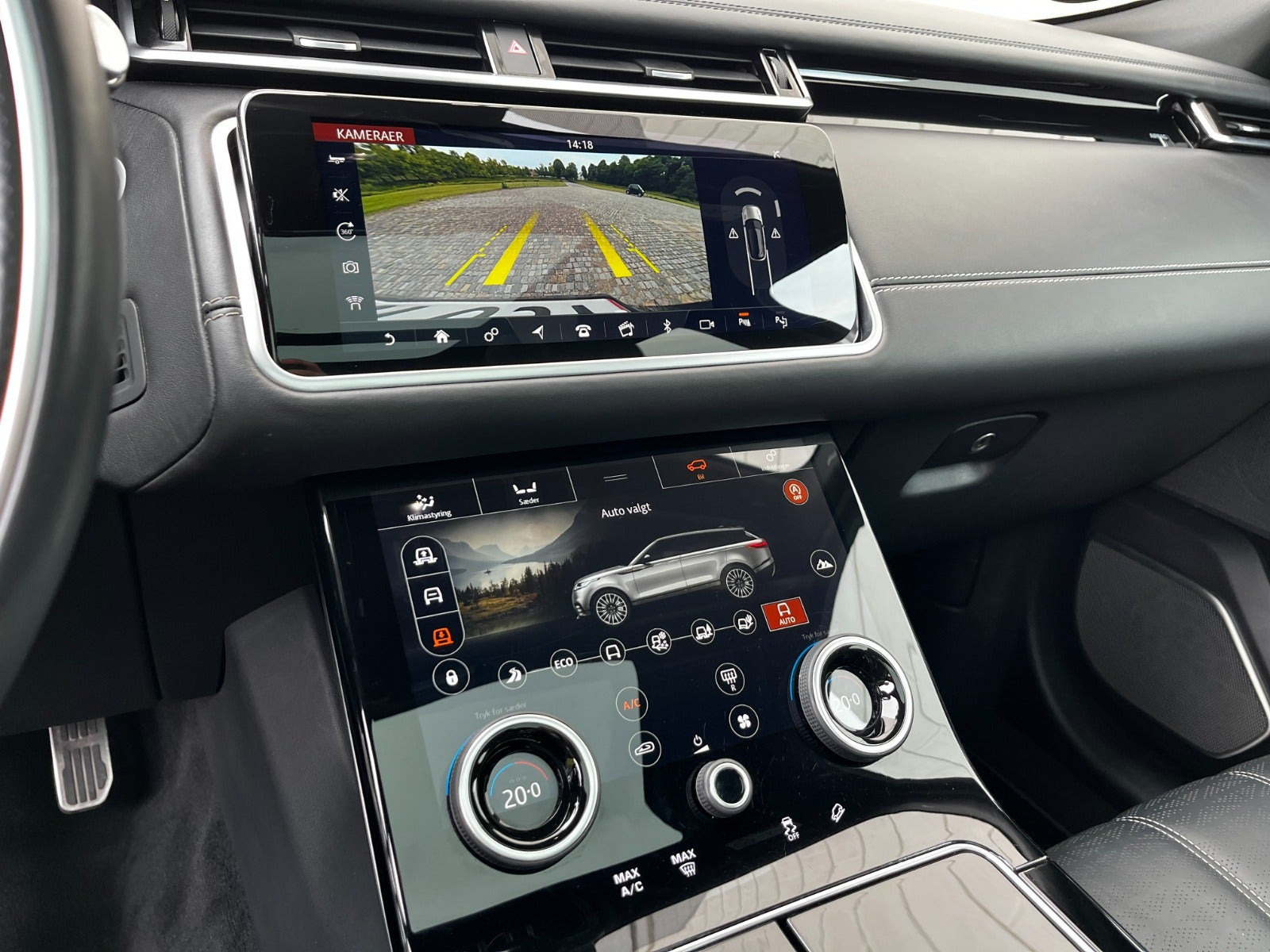 Grøn Land Rover Range Rover Velar fra 2020