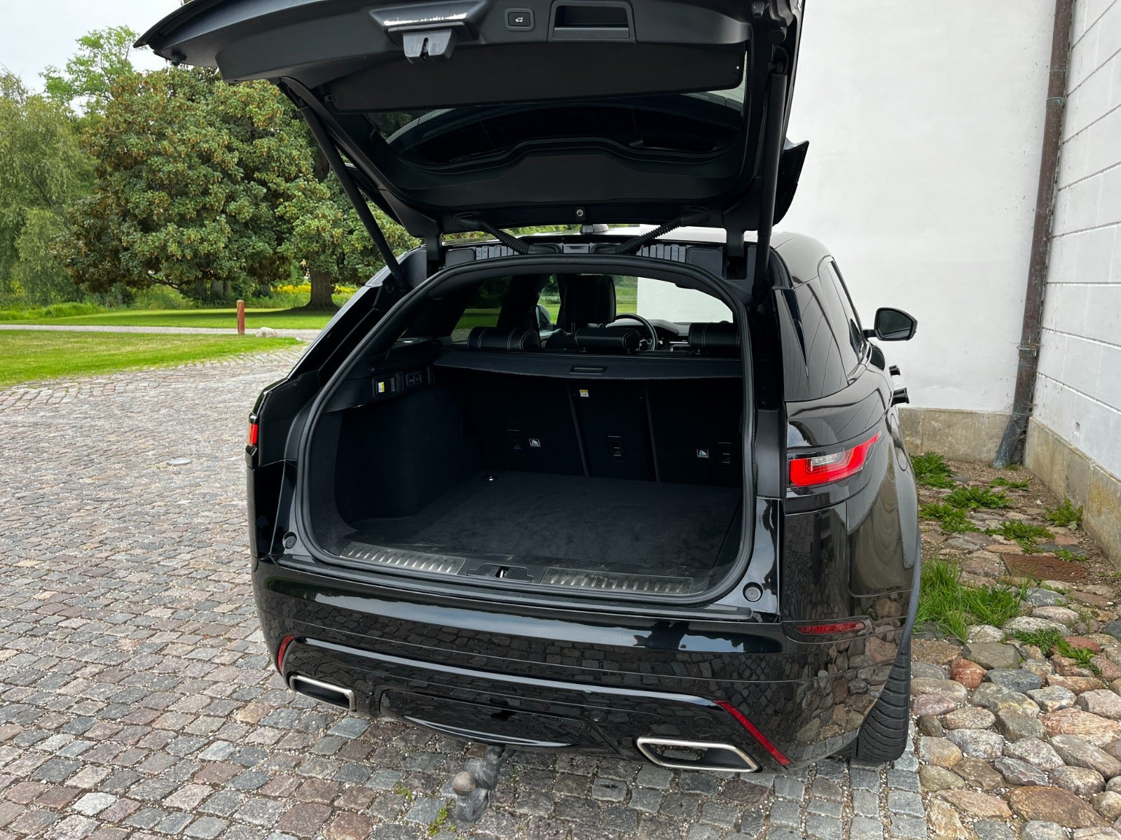 Grøn Land Rover Range Rover Velar fra 2020