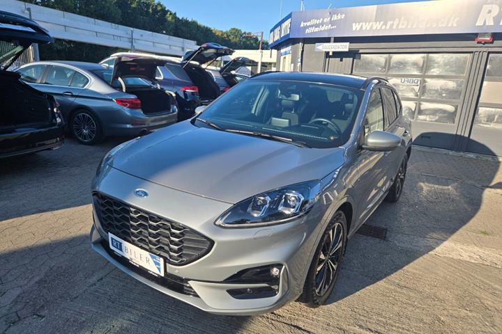 Hvid Ford Kuga fra 2020