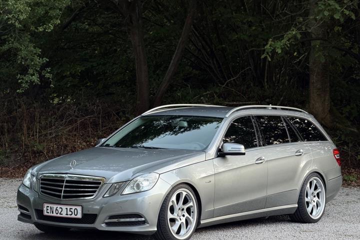 undefined Mercedes E200 fra 2012