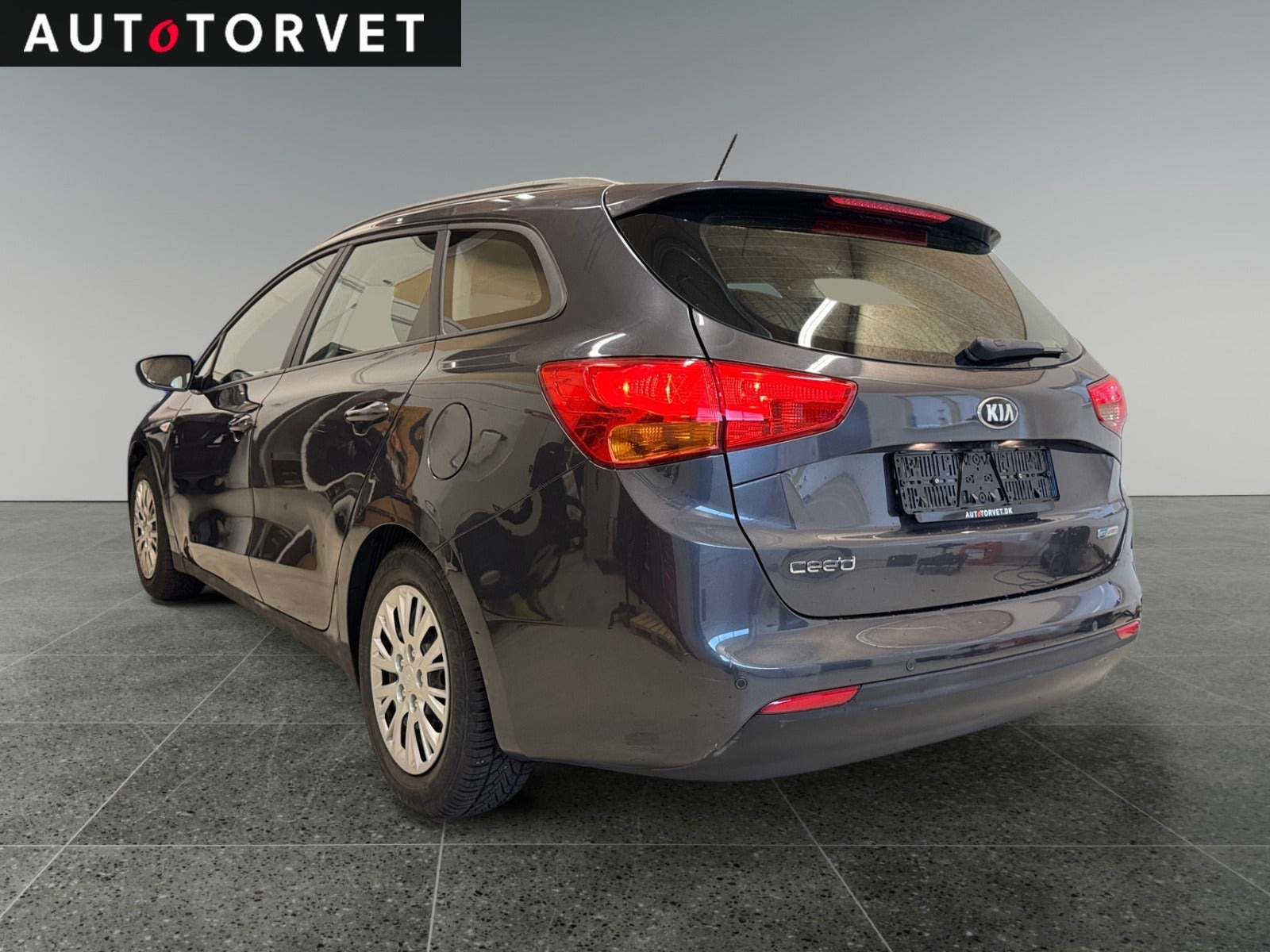 Sort Kia Ceed fra 2015
