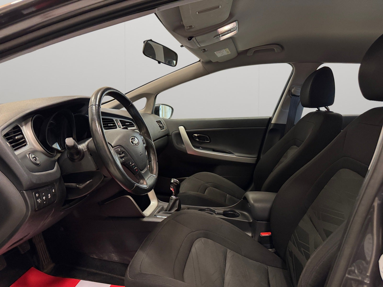 Sort Kia Ceed fra 2015