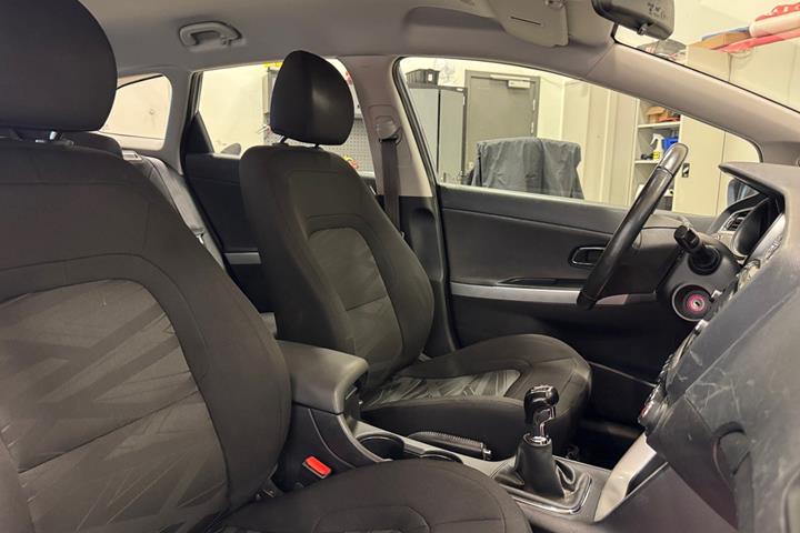 Sort Kia Ceed fra 2015