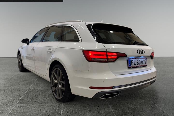 Hvid Audi A4 fra 2019