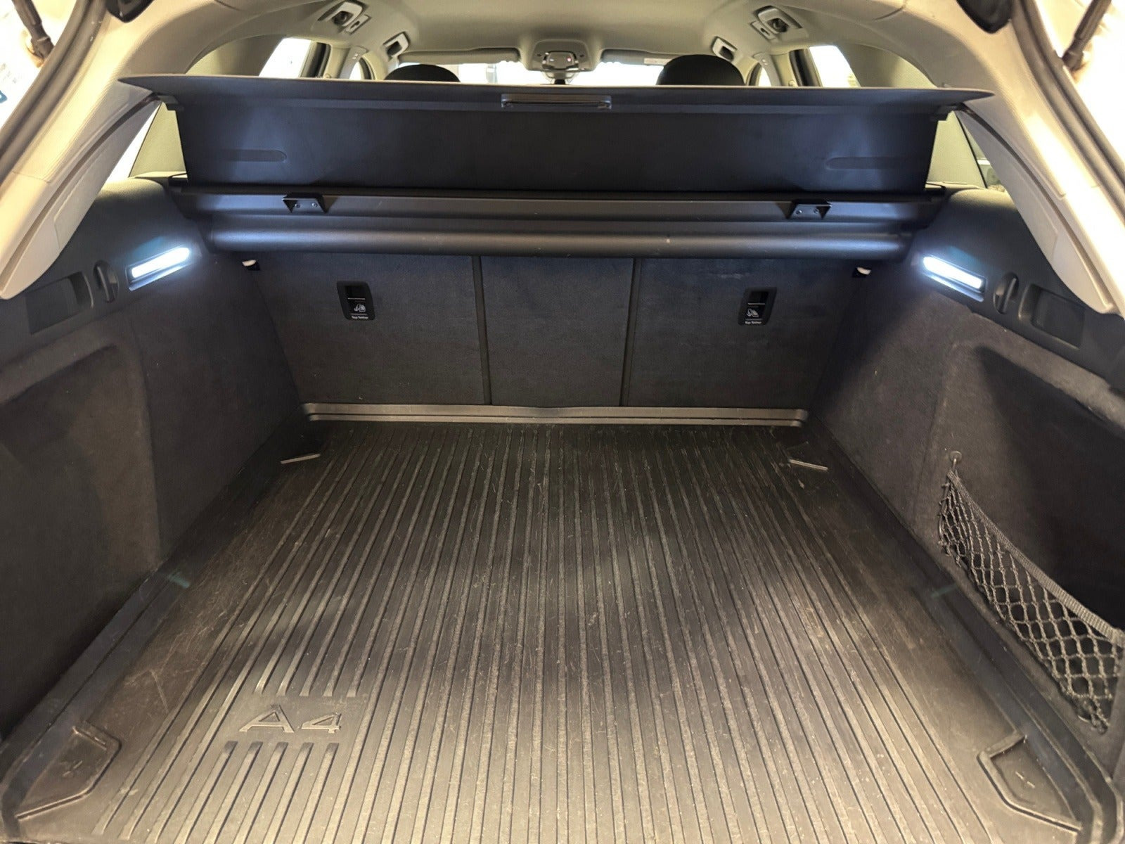 Hvid Audi A4 fra 2019