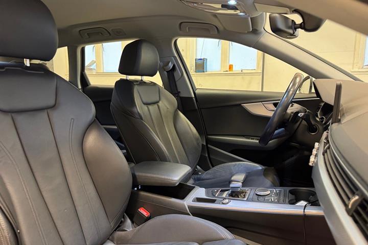 Hvid Audi A4 fra 2019