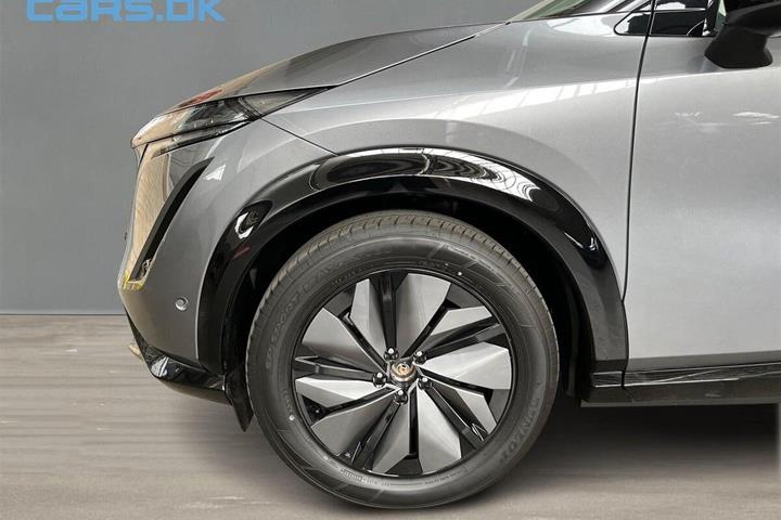 Grå Nissan Ariya fra 2026