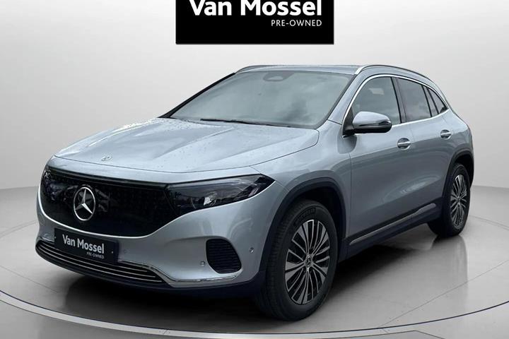 Sølv Mercedes EQA 250+ fra 2025