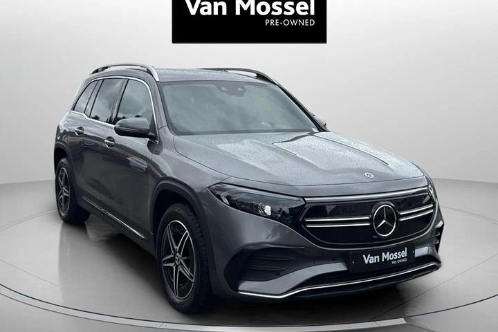 Grå Mercedes EQB250+ fra 2023