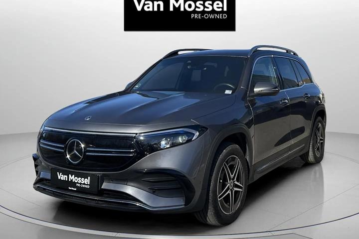 Sort Mercedes EQB250+ fra 2023