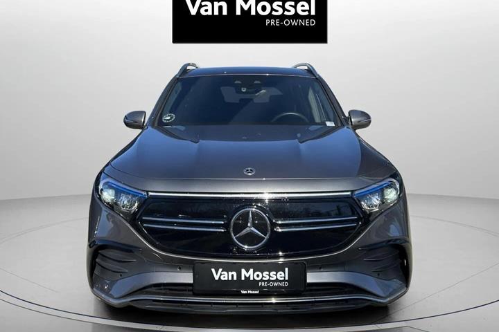 Sort Mercedes EQB250+ fra 2023