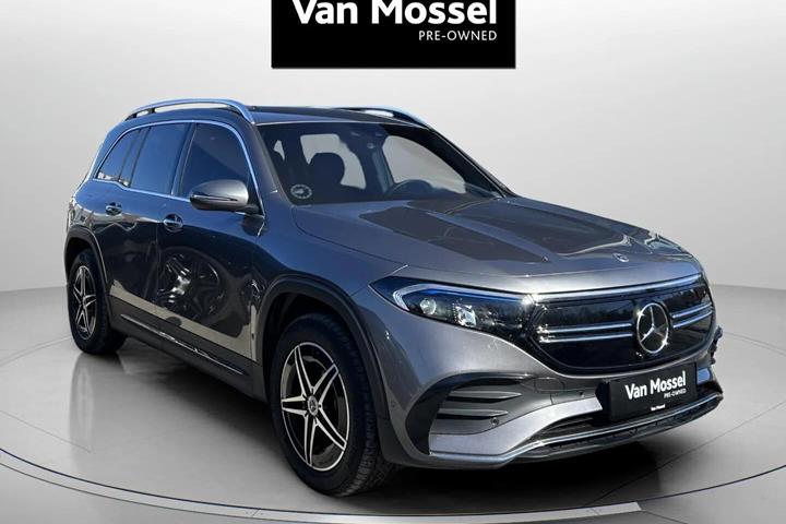 Sort Mercedes EQB250+ fra 2023