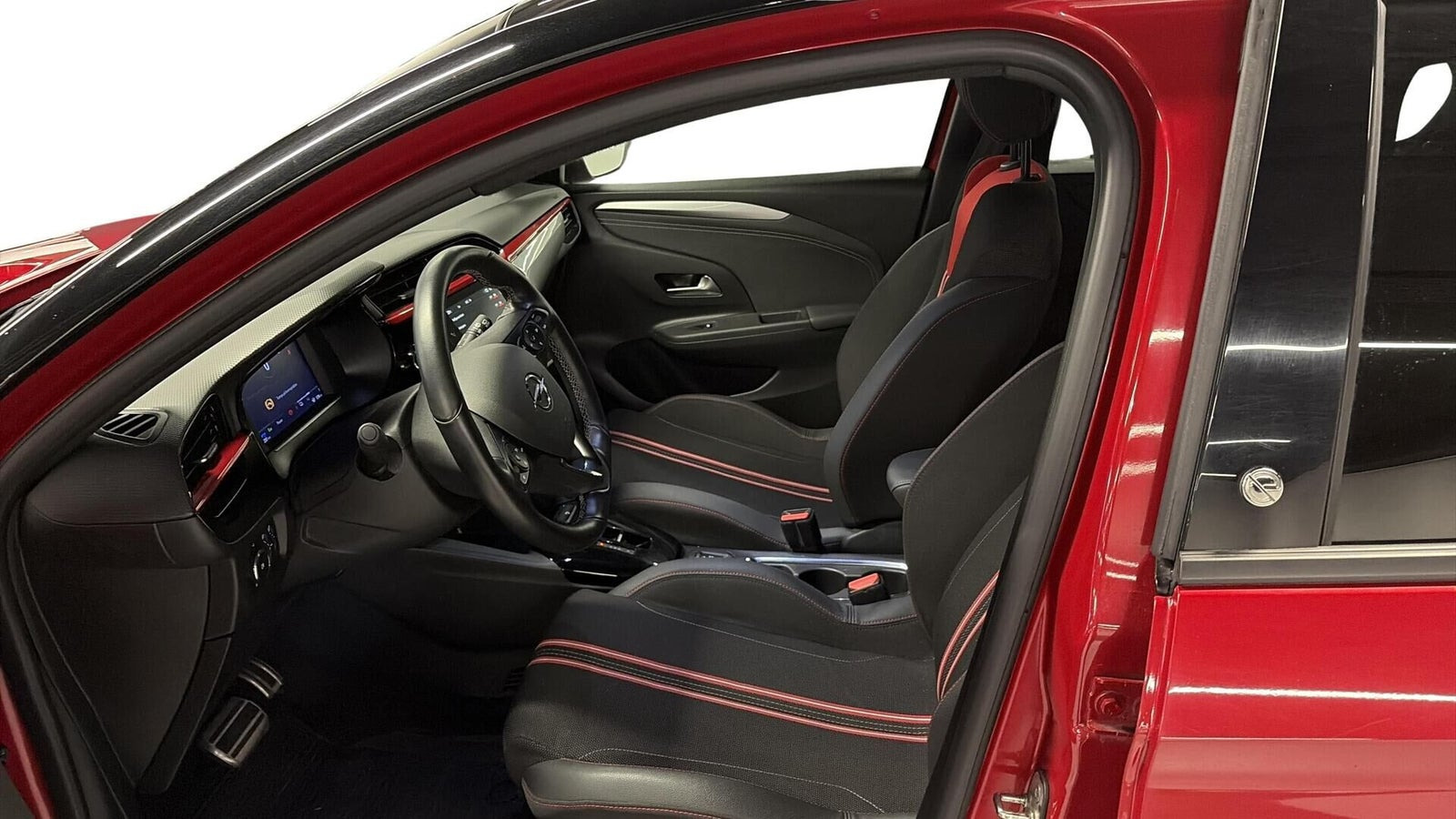 Rød Opel Corsa-e fra 2023