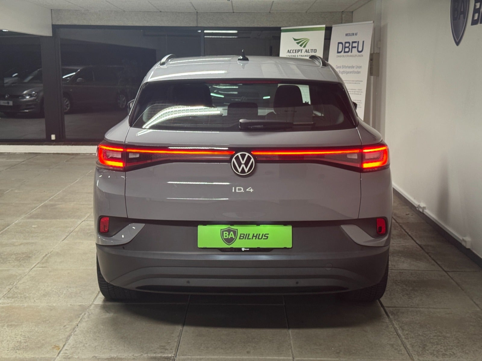 Grå VW ID.4 fra 2023