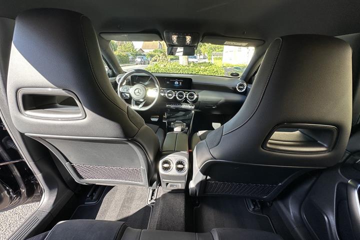 Sort Mercedes A200 fra 2022