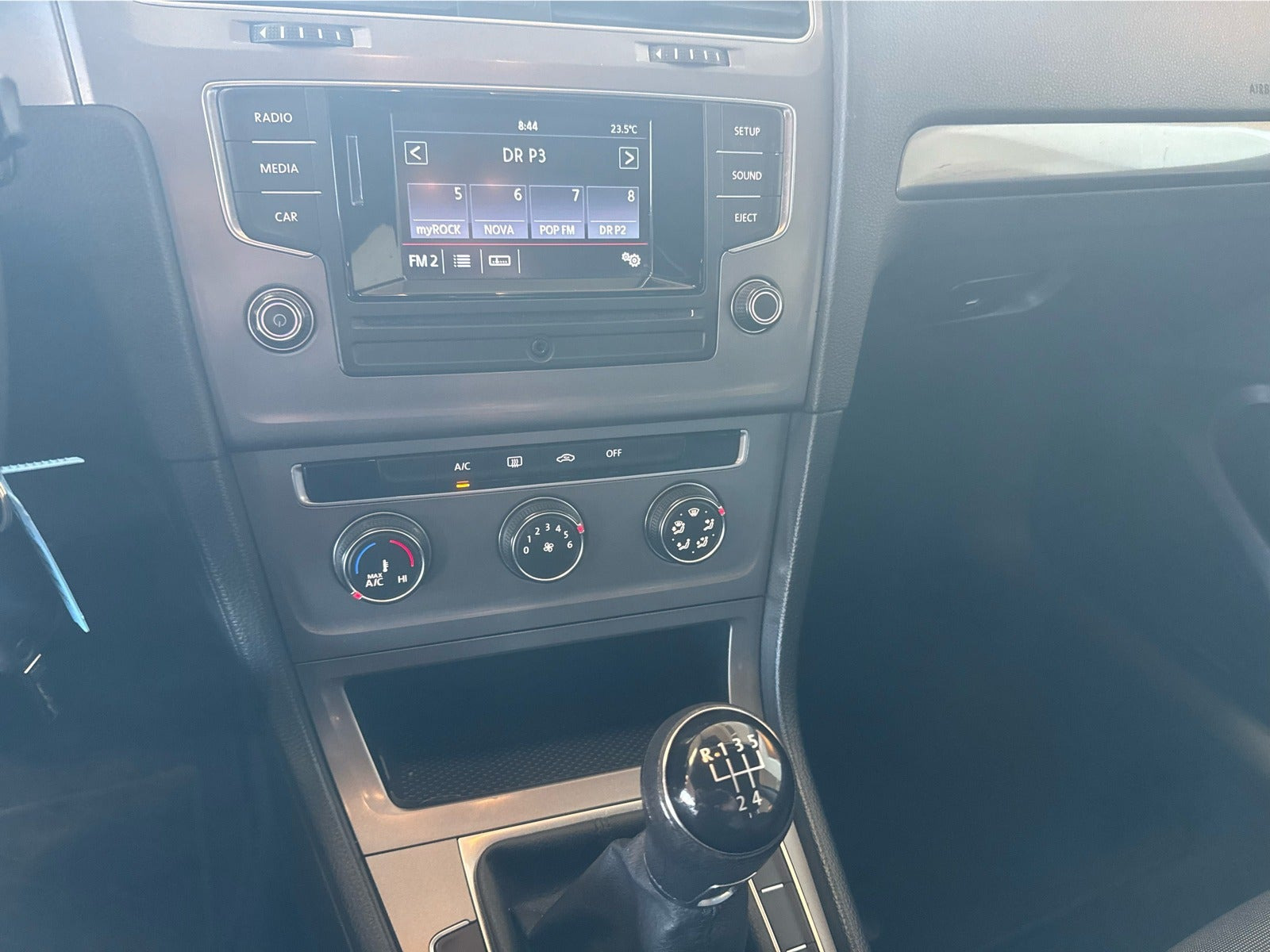 Sort VW Golf VII fra 2014