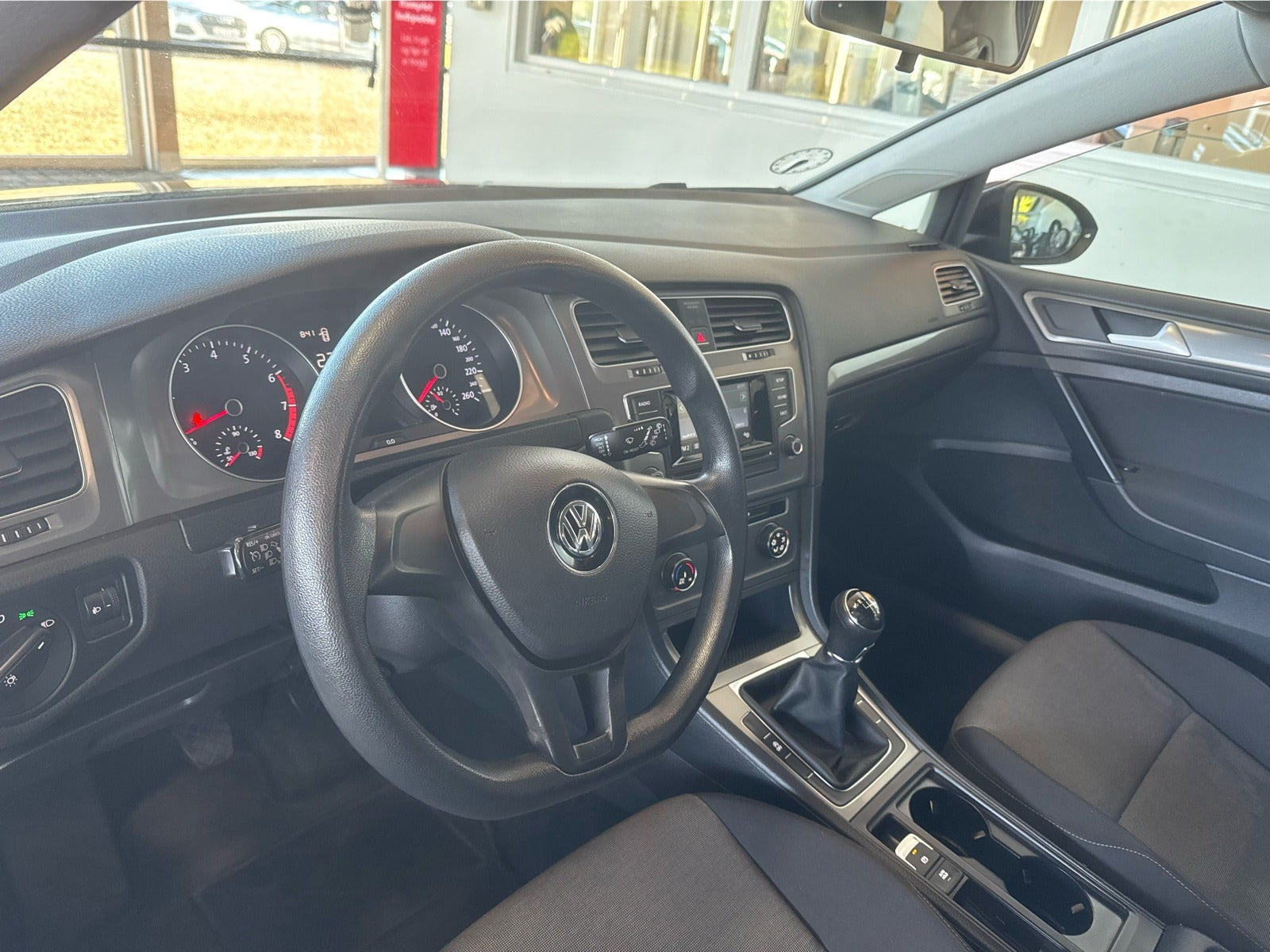 Sort VW Golf VII fra 2014