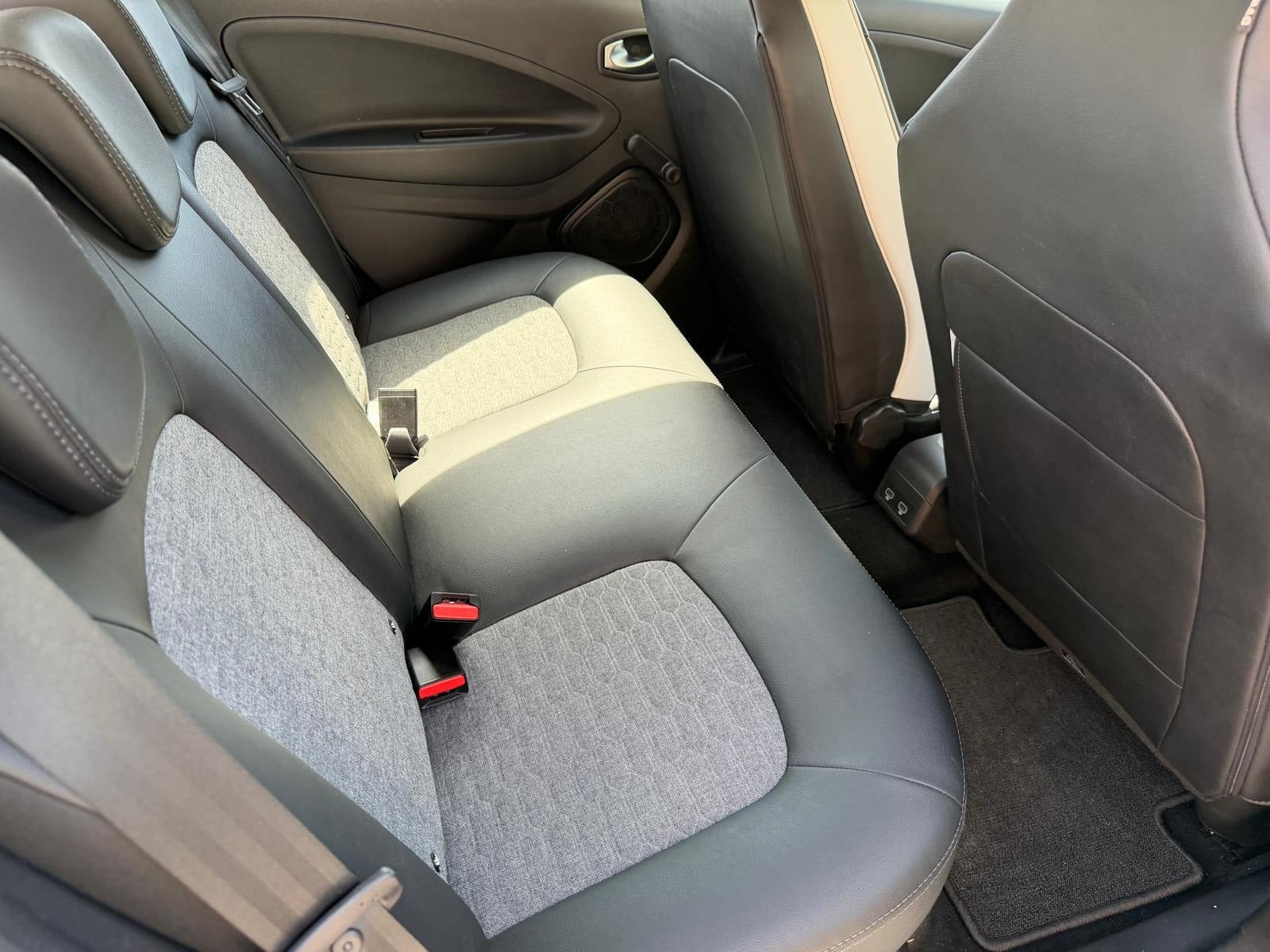 Hvid Renault Zoe fra 2020