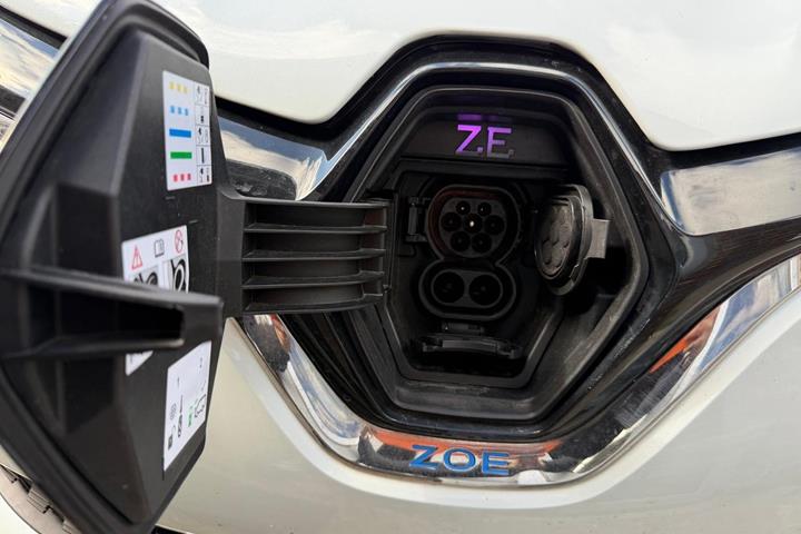 Hvid Renault Zoe fra 2020