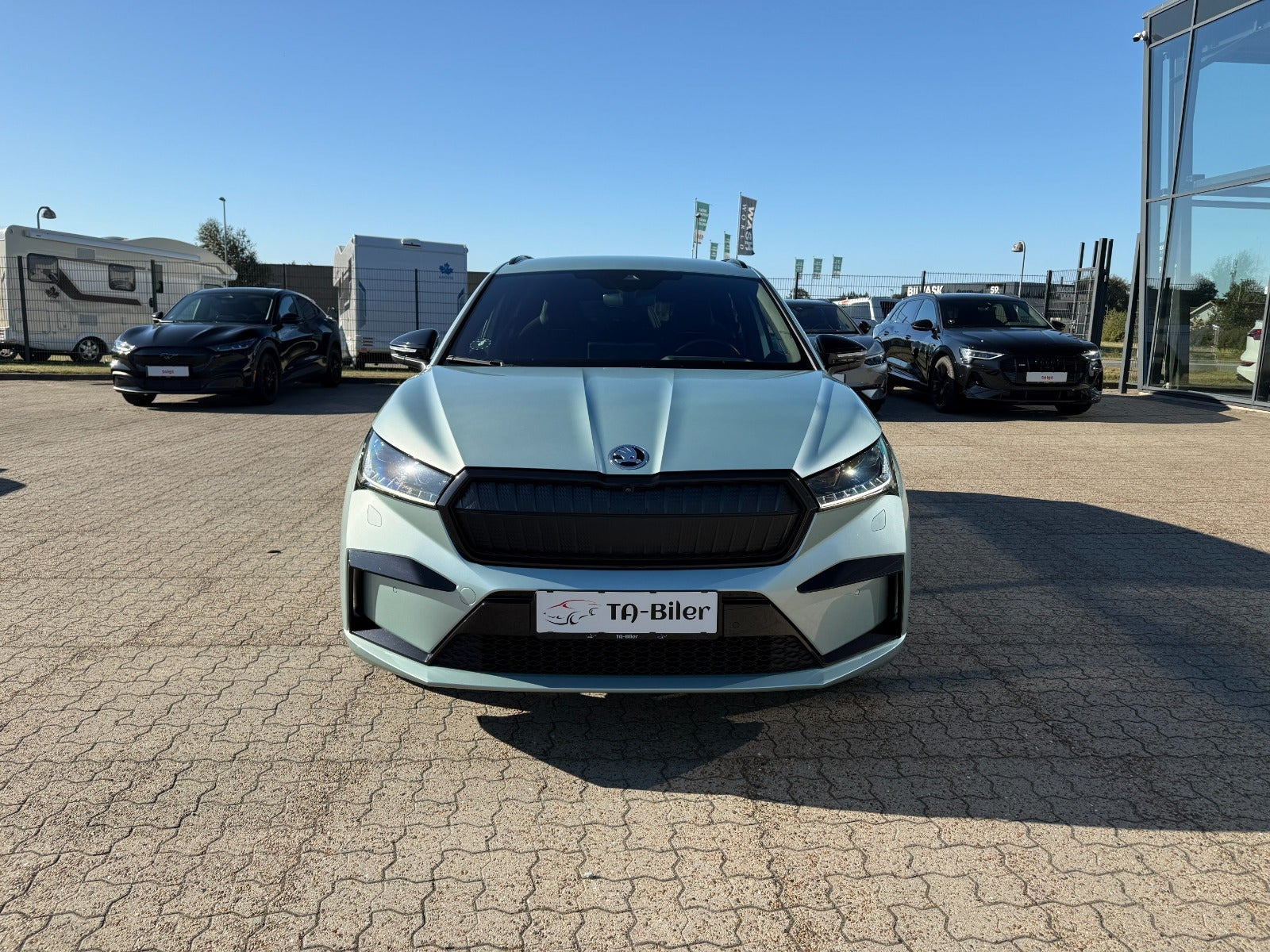 Grøn Skoda Enyaq fra 2022