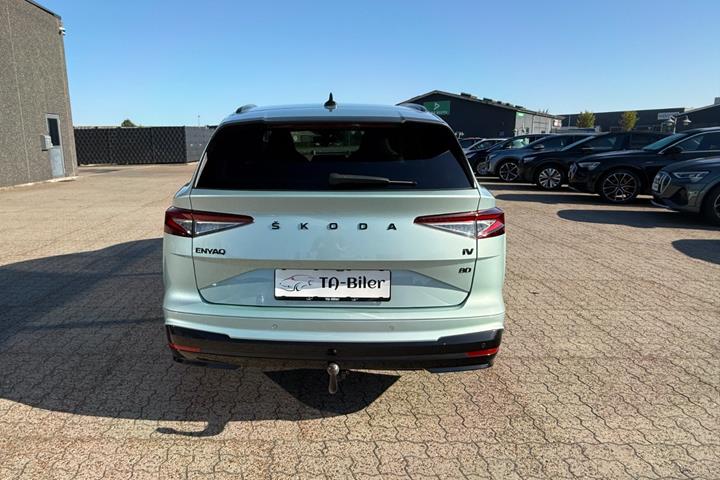 Grøn Skoda Enyaq fra 2022