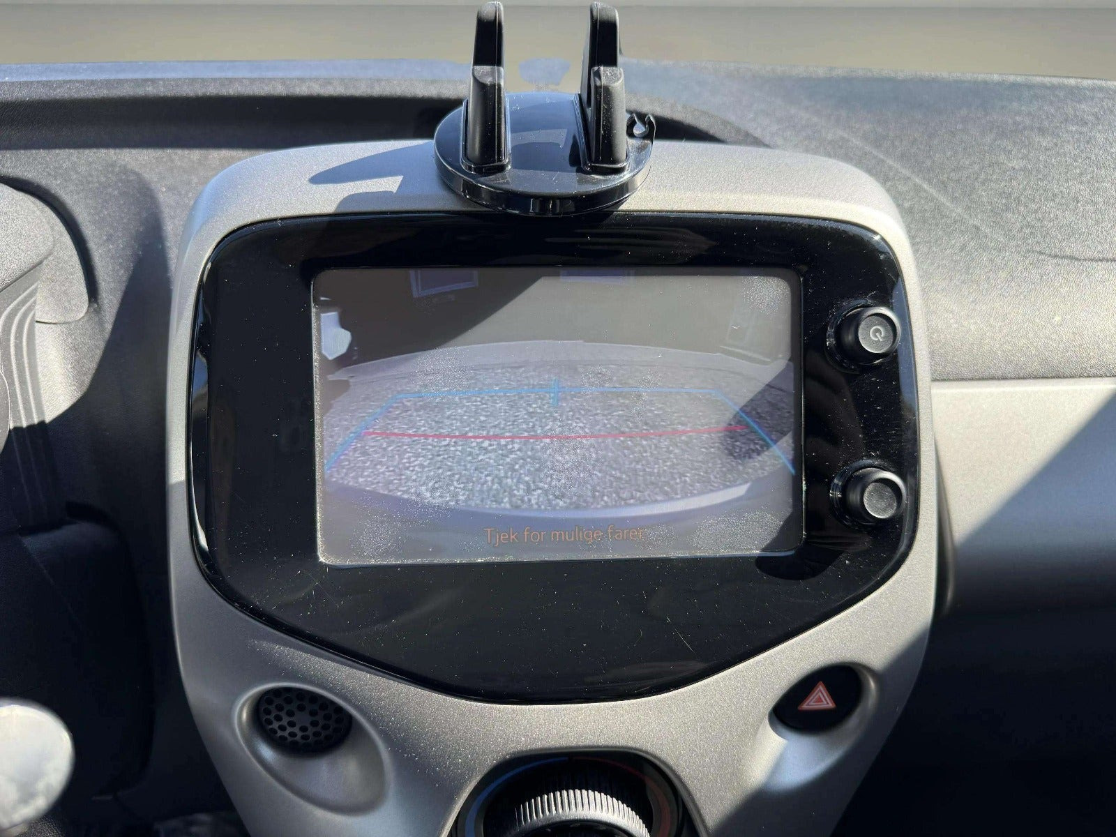 Sort Toyota Aygo fra 2015