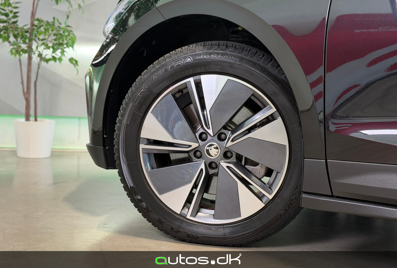 Sort Skoda Enyaq fra 2025