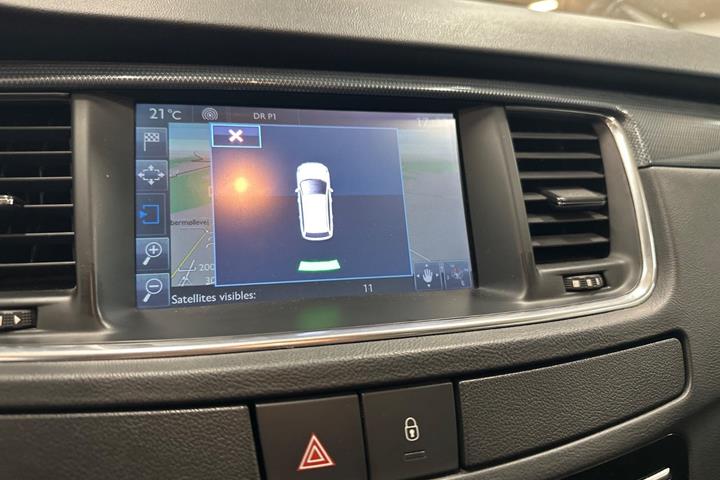 Hvid Peugeot 508 fra 2017