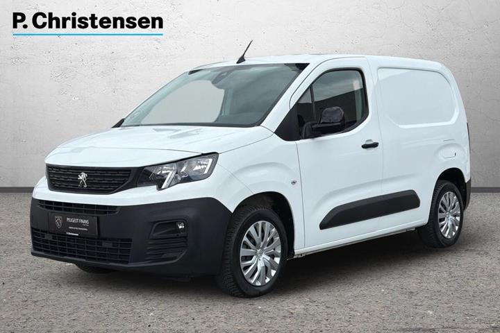 Hvid Peugeot Partner fra 2022