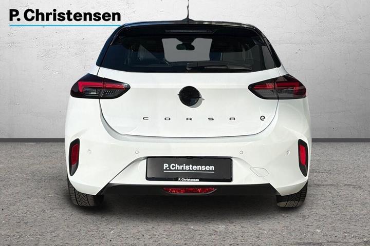 Hvid Opel Corsa-e fra 2023