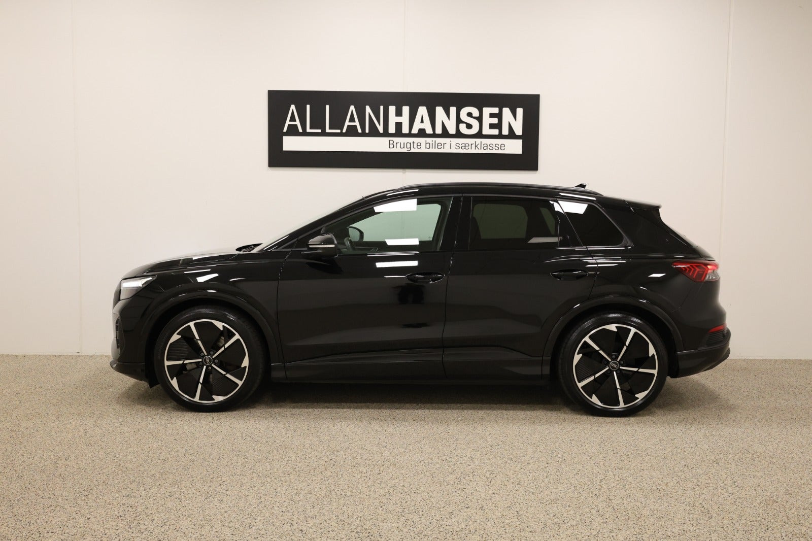 Sort Audi Q4 e-tron fra 2023