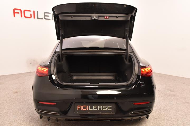 Sort Mercedes EQE350+ fra 2022