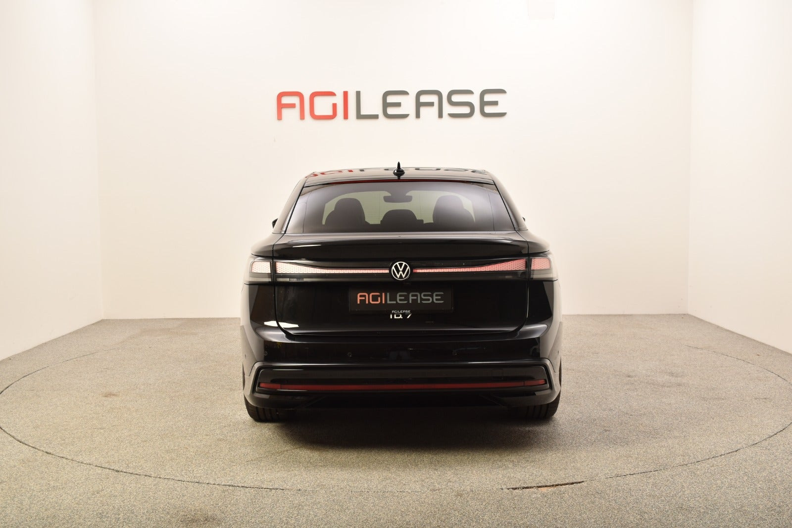 Sort VW ID.7 fra 2024