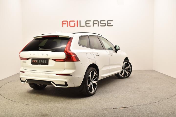 Sort Volvo XC60 fra 2022