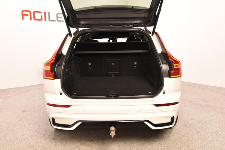 Sort Volvo XC60 fra 2022