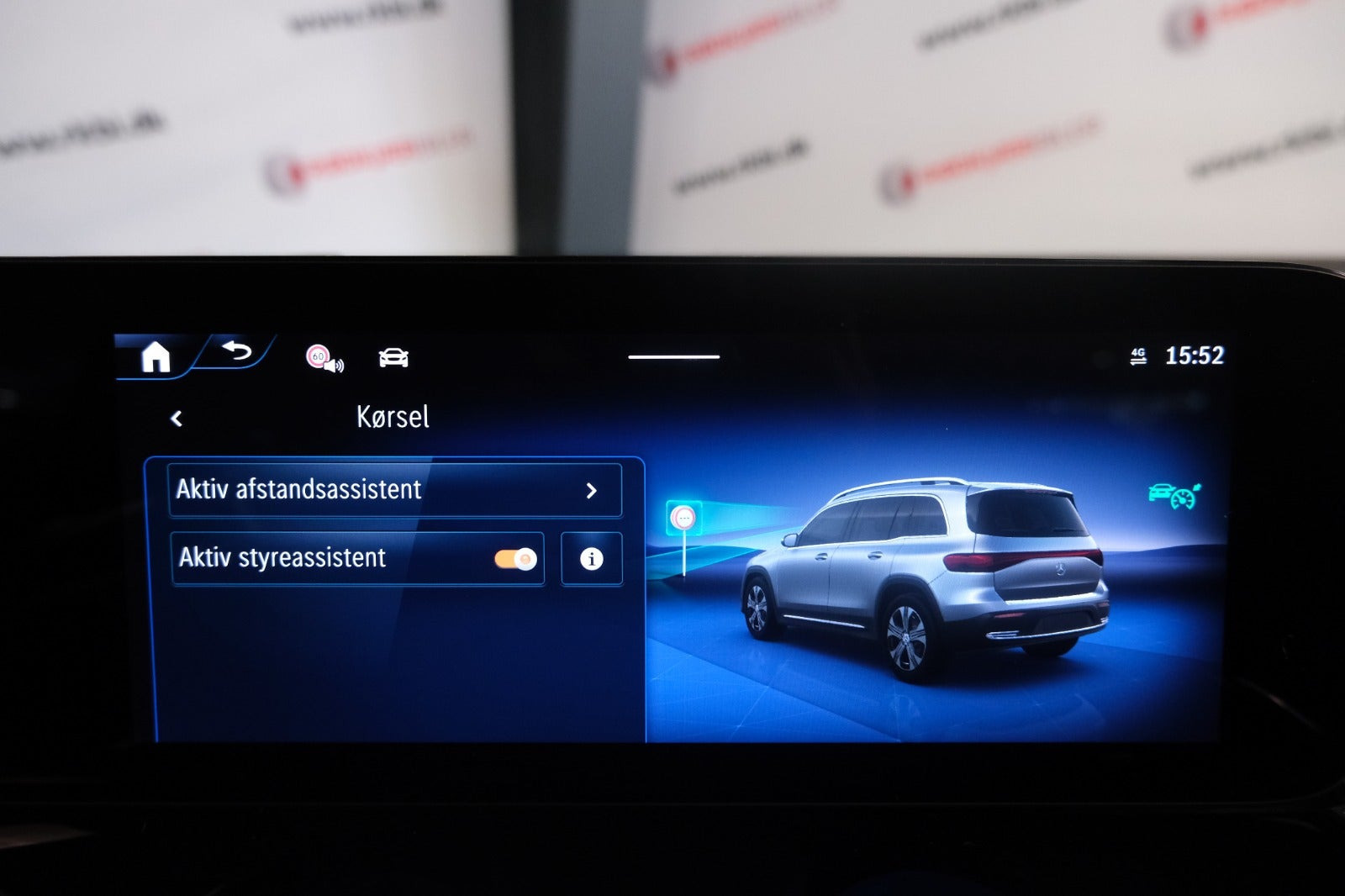 Sort Mercedes EQB250+ fra 2025