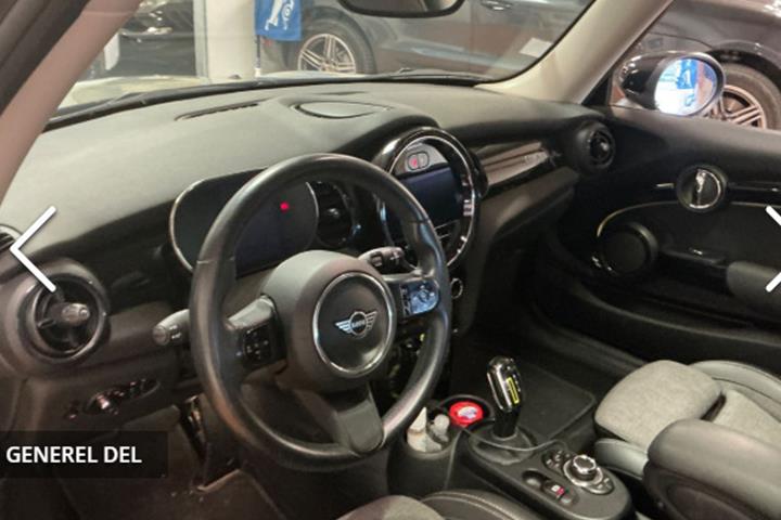 Grå Mini Cooper SE fra 2022