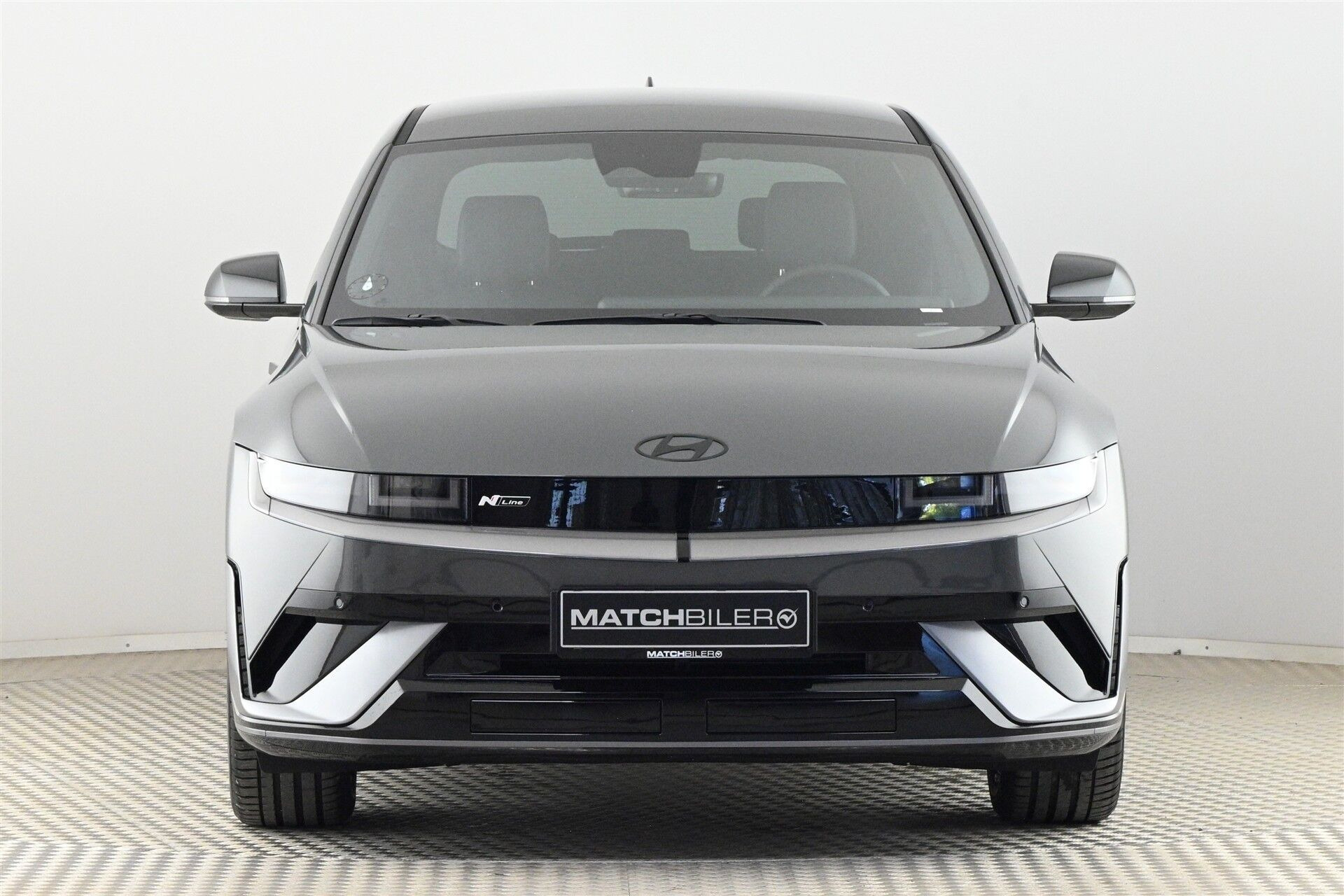 Grå Hyundai Ioniq 5 fra 2026