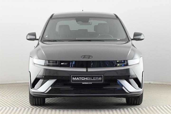 Grå Hyundai Ioniq 5 fra 2026