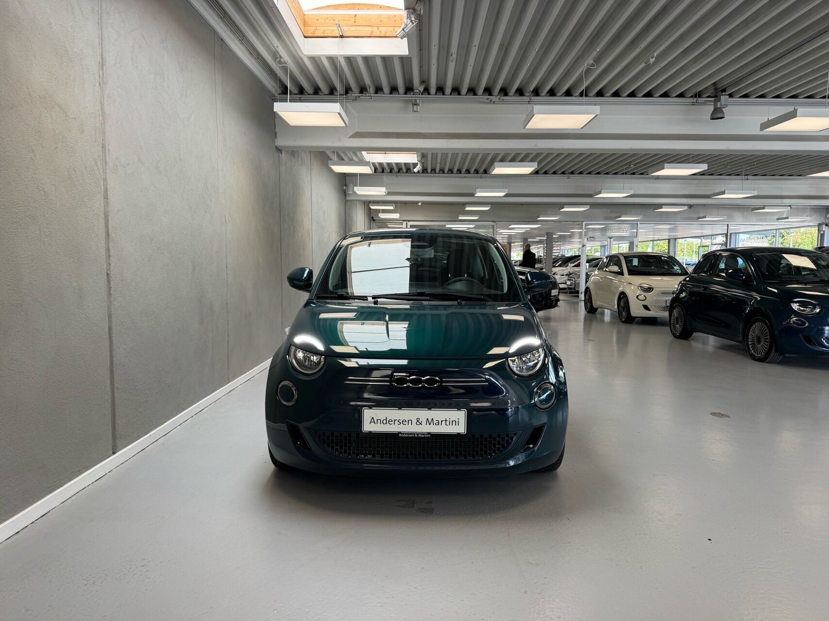 Grøn Fiat 500e fra 2023