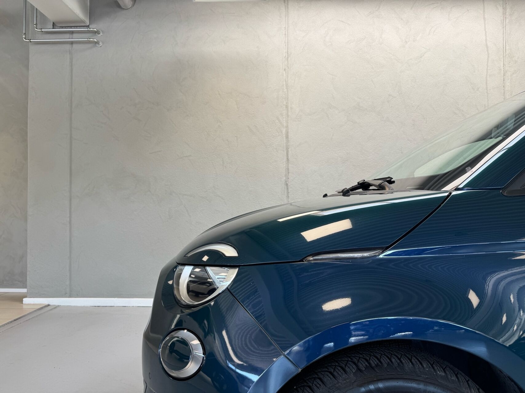 Grøn Fiat 500e fra 2023