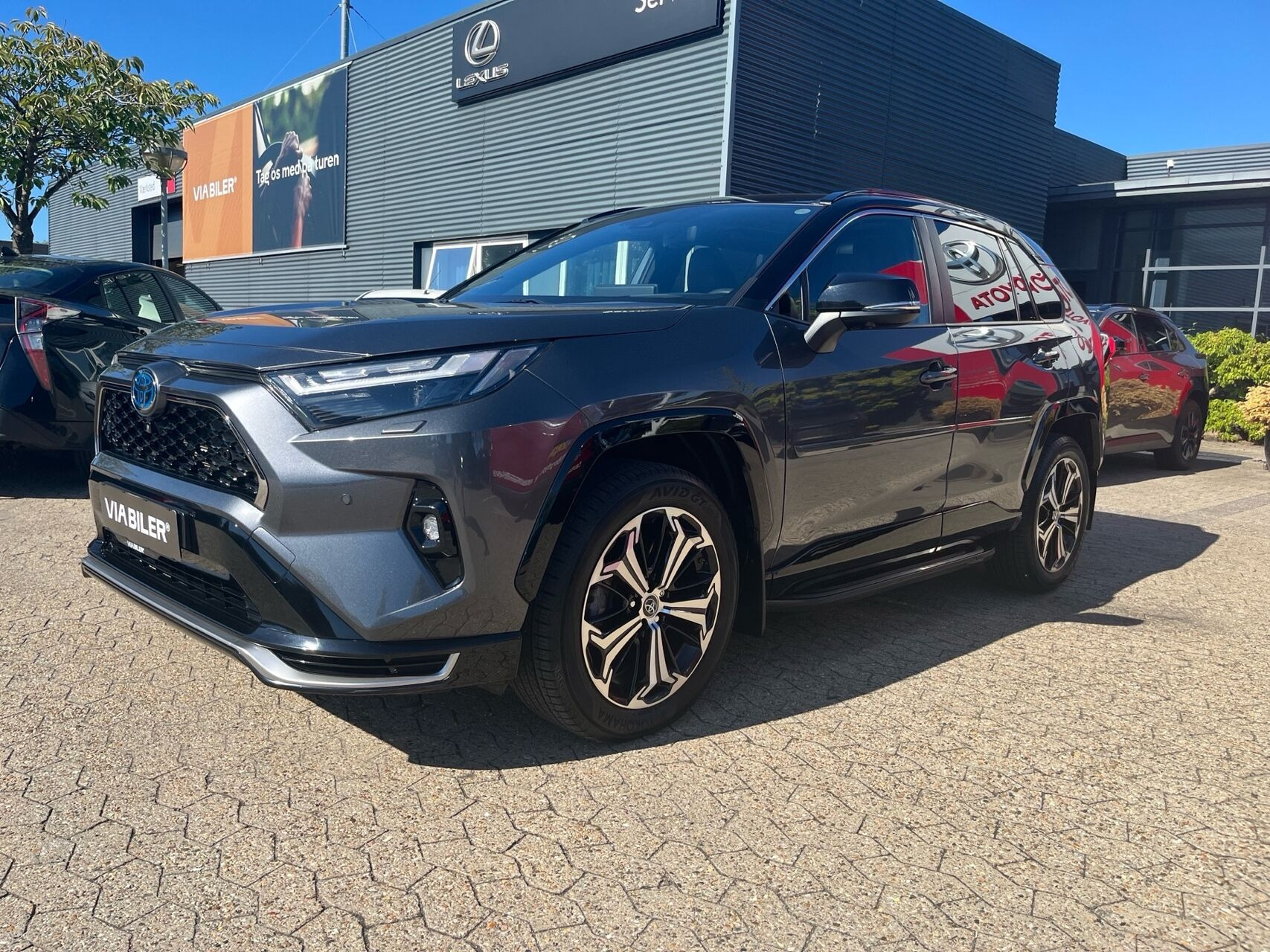 Toyota RAV4 Plug-in 2,5 Plugin-hybrid Executive AWD 306HK 5d 6g Aut.