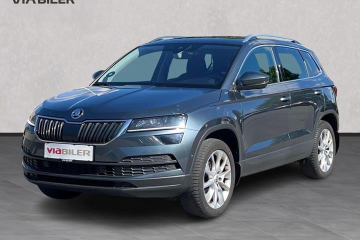 Grå Skoda Karoq fra 2022