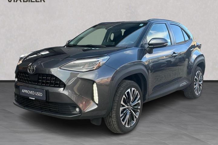 Grå Toyota Yaris Cross fra 2024