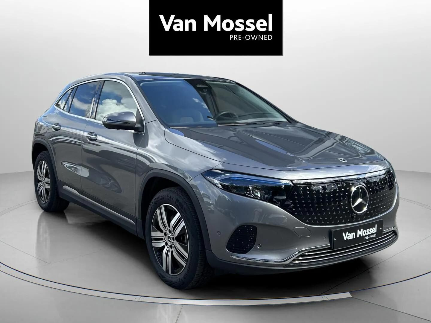 Grå Mercedes EQA 250+ fra 2025