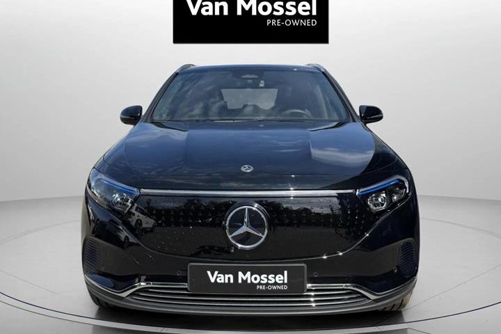 Sort Mercedes EQA 250 fra 2024