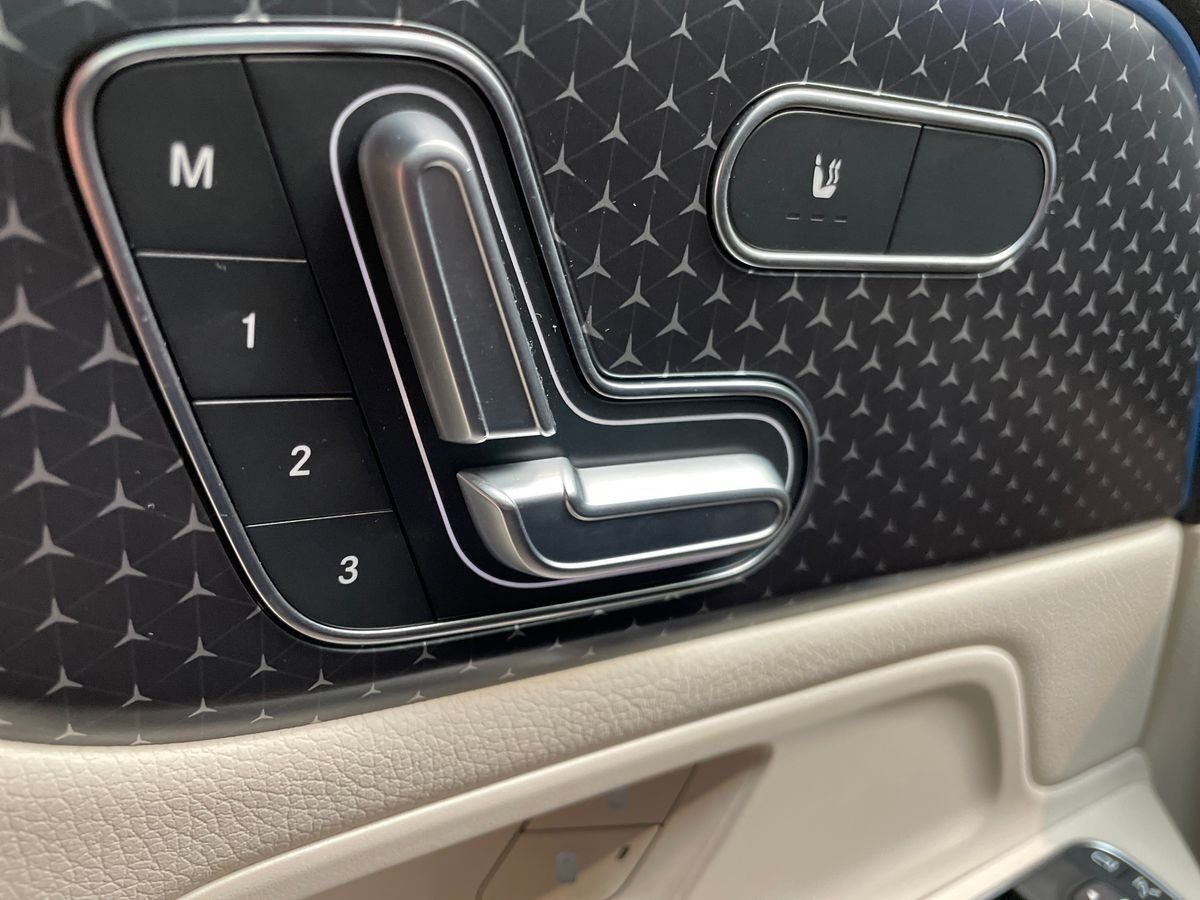 Hvid Mercedes EQA250+ fra 2025