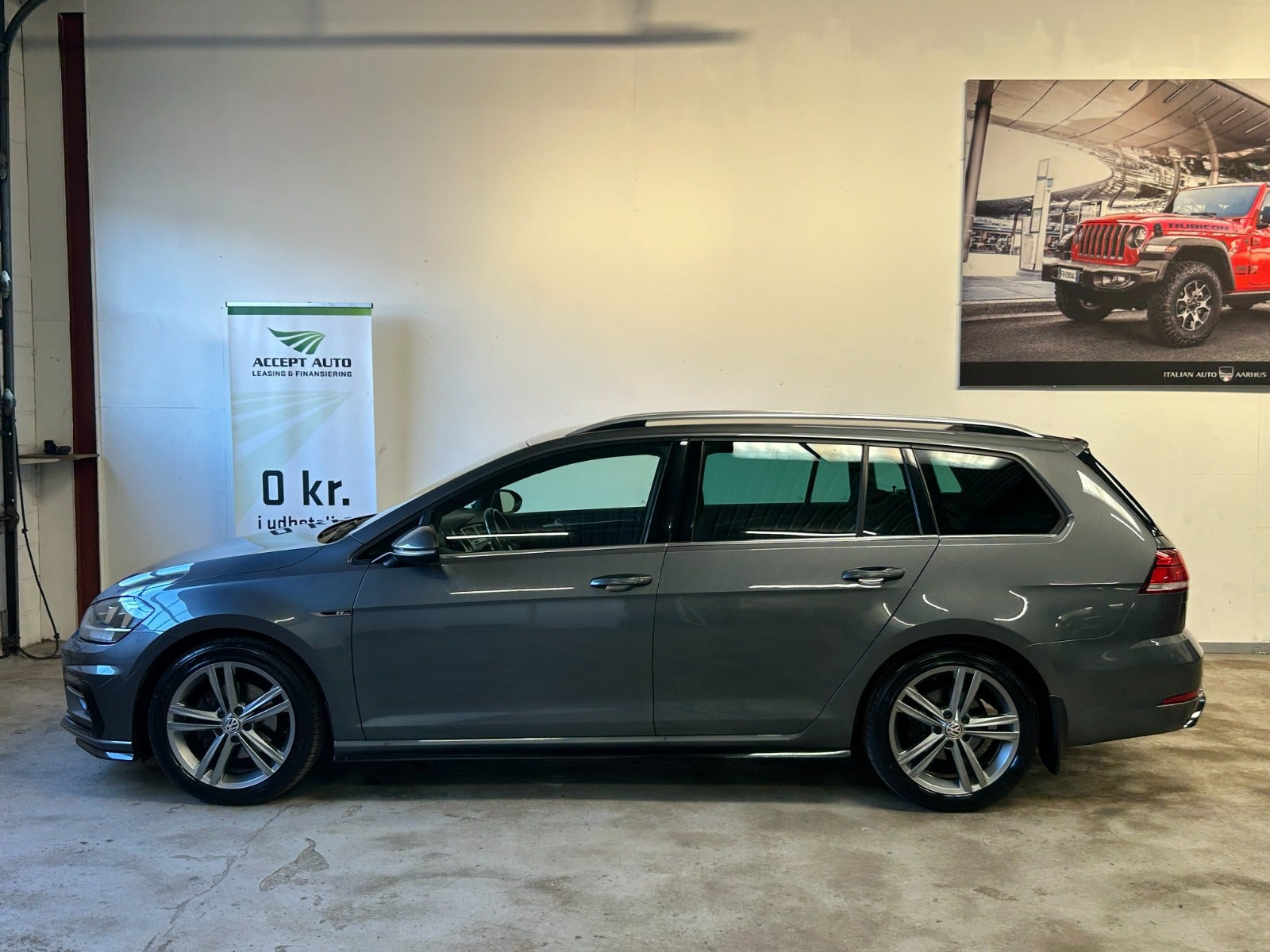 Rød VW Golf VII fra 2017